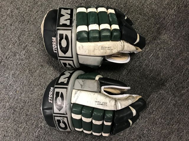 Whaler Mitts 1