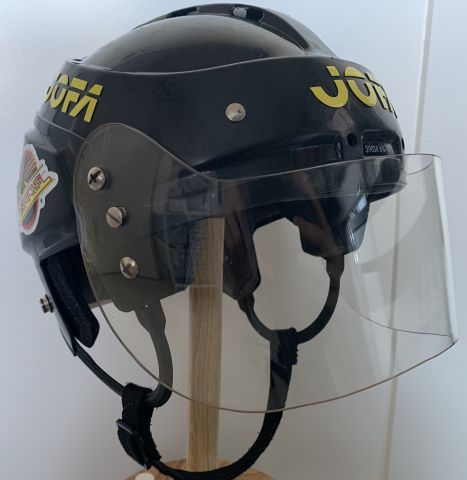 Custom JOFA 390 Canucks Helmet Front