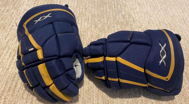 Kovalchuk gloves