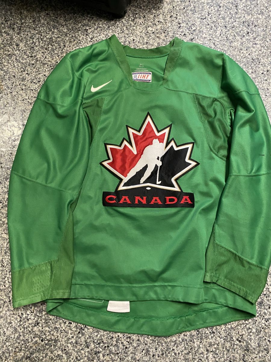 nike team canada hockey jersey